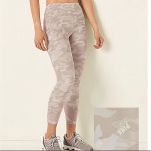 VS Pink ultimate leggings